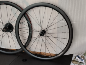 Ruedas Superteam carbono perfil 38mm